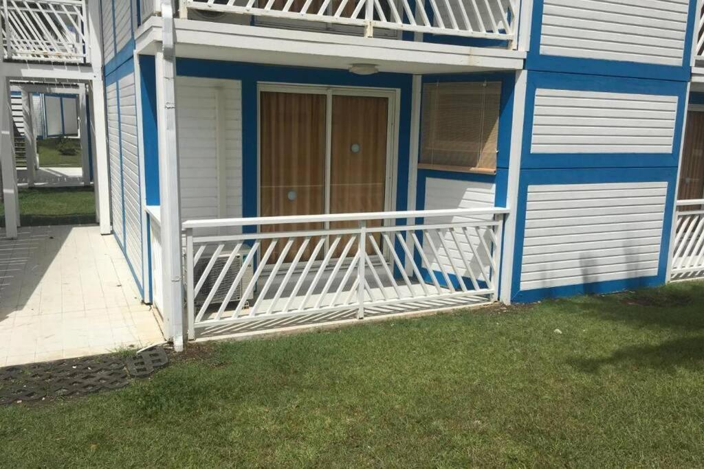 Superbe Studio Superieur Neuf Avec Balcon Saint-Francois (Grande-Terre) Exterior foto